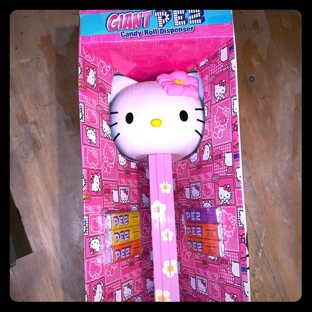 Giant hello kitty pez dispenser